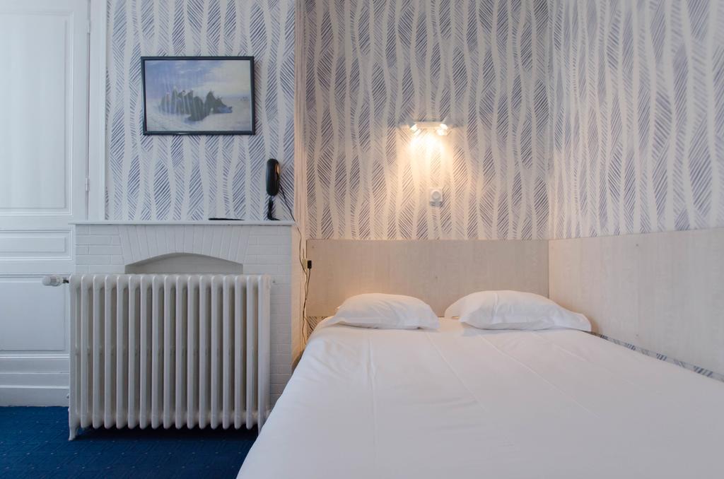 Отель Le Homard Bleu Berck Номер фото